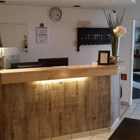 Am Stadion 2* Duisburg