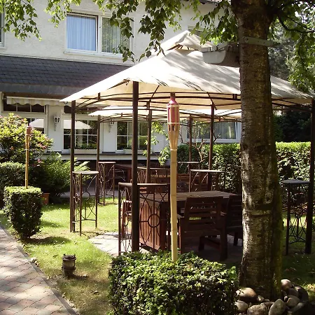Am Stadion Hotel 2*