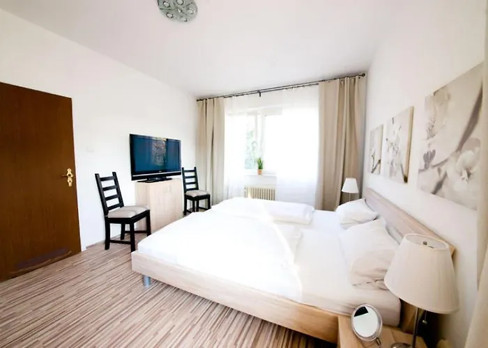 Am Stadion 호텔 뒤스부르크